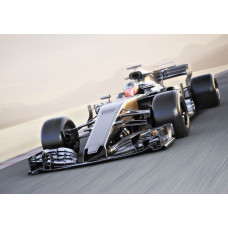 Fotobehang van een supersnelle Formule 1 auto, met een focus op snelheid en prestatie.