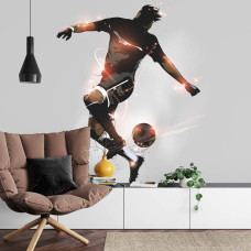 Een fotobehang met een creatieve weergave van voetbaltrucs in een woonkamer.