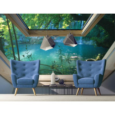 Een 3D-fotobehang van een junglelandschap met meerzicht, geschikt voor de huiskamer.