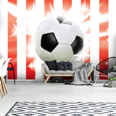 Fotobehang van een voetbal met rood-witte achtergrond, geschikt voor de woonkamer.