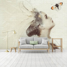 Een fotobehang met kunst van een vrouw en een vlinder voor in de woonkamer.