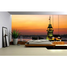 Een fotobehang van de iconische vuurtoren van Istanboel in een Turks landschap.