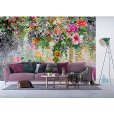 Een fotobehang van waterverf bloemenpracht in abstracte aquarel in een woonkamer.