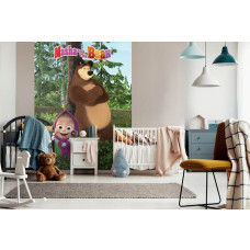 Een kinderbehang van Masha en de Beer voor de babykamer.