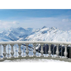 Fotobehang met een prachtig uitzicht op besneeuwde bergen, perfect voor een serene en winterse sfeer.