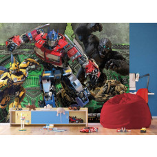 Een fotobehang met Transformers in de jongenskamer, waarbij de indrukwekkende mechanische ontwerpen en felle kleuren zorgen voor een stoer en krachtig effect.