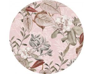 Exotische tuinplanten op een muurcirkel met levendige kleuren.