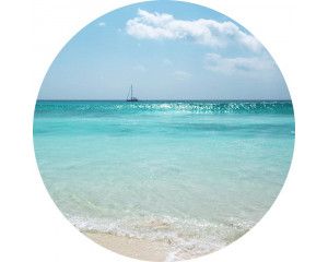 Horizon bij de zee met een zonsondergang op een exotische muurcirkel.