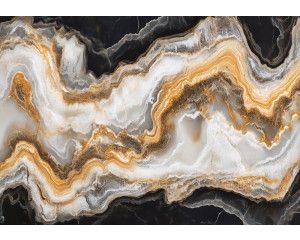 Fotobehang met een golvend marmerpatroon in beige en goudaccenten voor een luxueuze uitstraling.