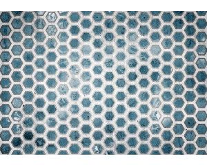 Fotobehang met hexagon tegels in blauw met een opvallend 3D-effect.