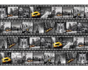 Fotobehang van een filmstrip uit New York, met het Vrijheidsbeeld en een gele taxi.