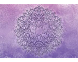 Paarse mandala op fotobehang in violet tinten, in abstracte kunststijl.