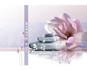 Zen-tuin fotobehang, met roze stenen en bloemen, ideaal voor een serene en rustgevende sfeer.