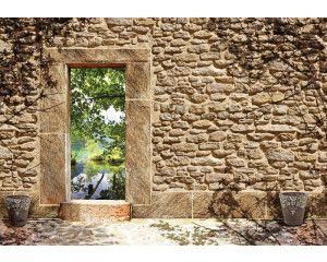 Fotobehang van een stenen muur met realistische 3D-effecten van een vijver.