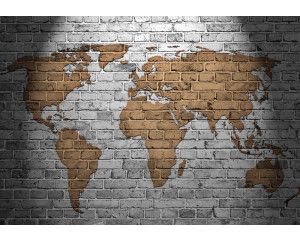 Wereldkaart op een stenen muur, abstract weergegeven in goud en grijs voor een stoere uitstraling.