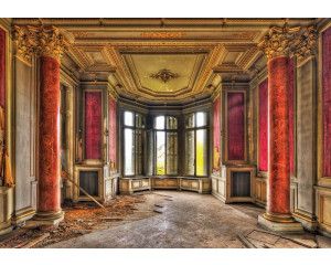 Oud gebouw fotobehang in urban industrieel stijl, verweerd en robuust.