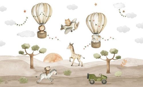 Fotobehang met een leeuw en olifant in een luchtballon tussen wolken en slingers, met zebra, aap en giraffe op de savanne bij zonsondergang.